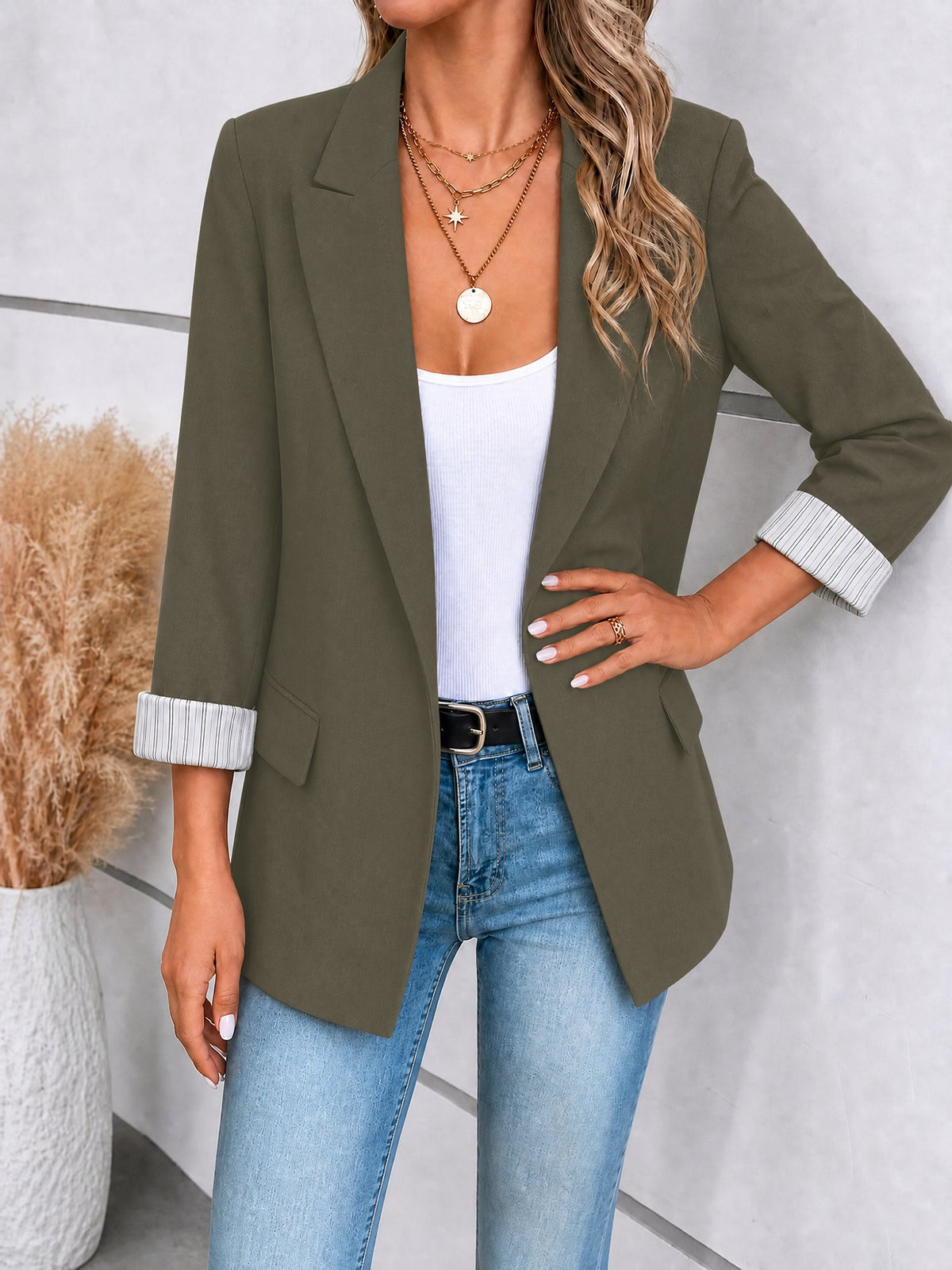 Womens Notched Lapel Blazer