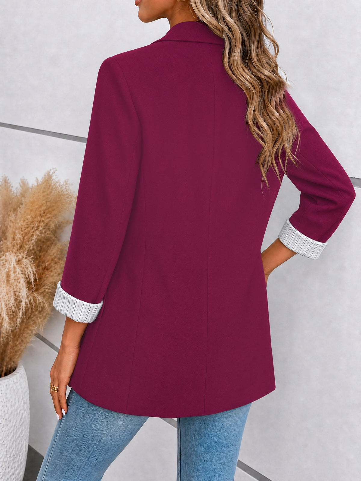 Womens Notched Lapel Blazer